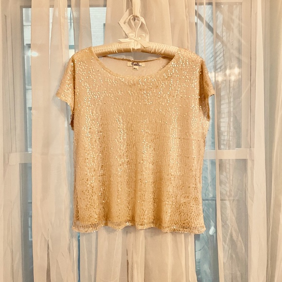 Sequin in dreamy vanilla, L, double layered, soft interior, simply beautiful - Picture 14 of 14